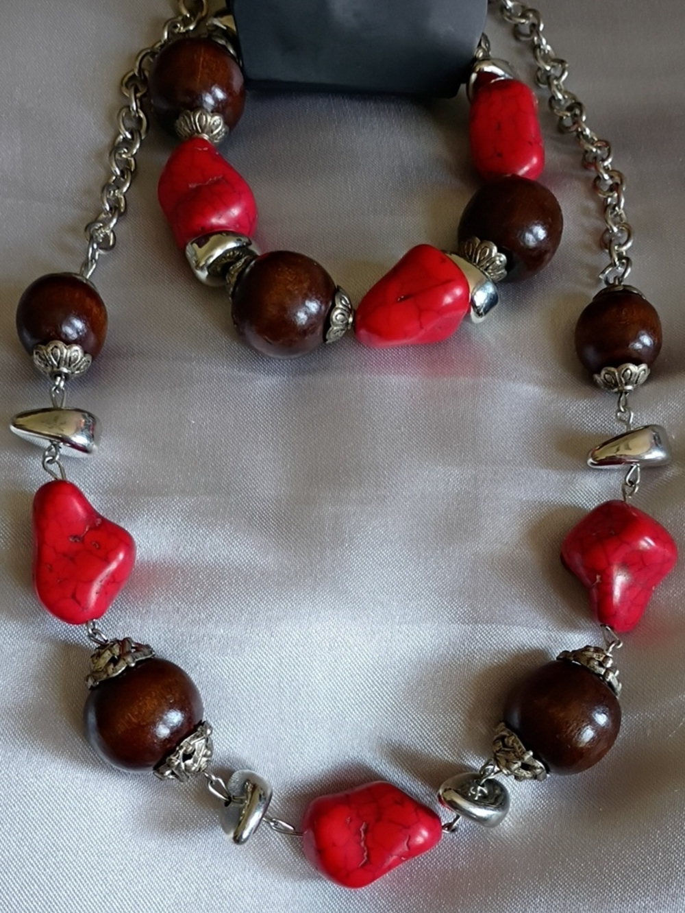 Red and Brown Beaded Necklace by